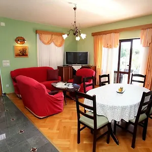 Apartament Eridan, Kaštela